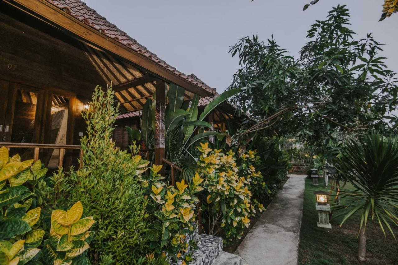 Nerima Hut Lembongan Apartamento Nusa Lembongan Exterior foto