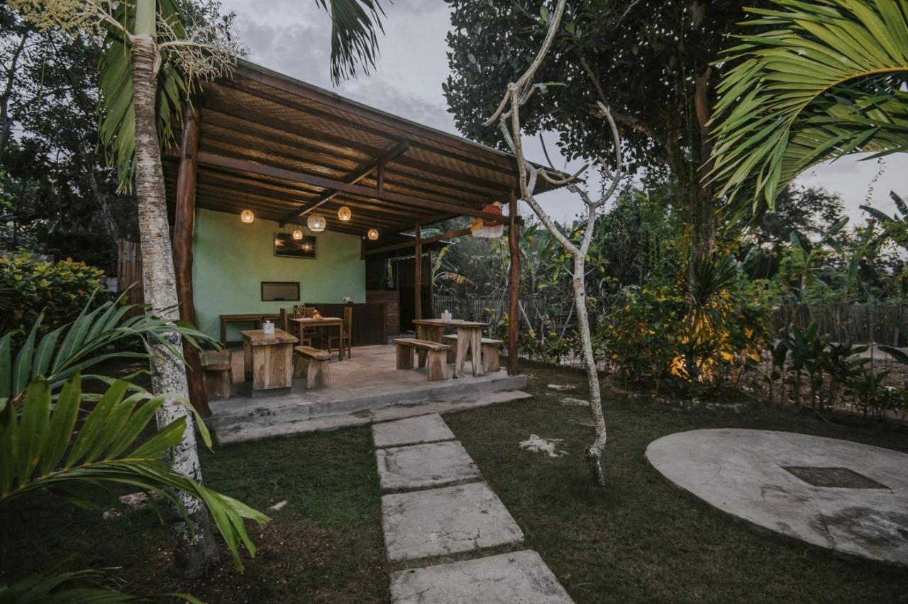 Nerima Hut Lembongan Apartamento Nusa Lembongan Exterior foto