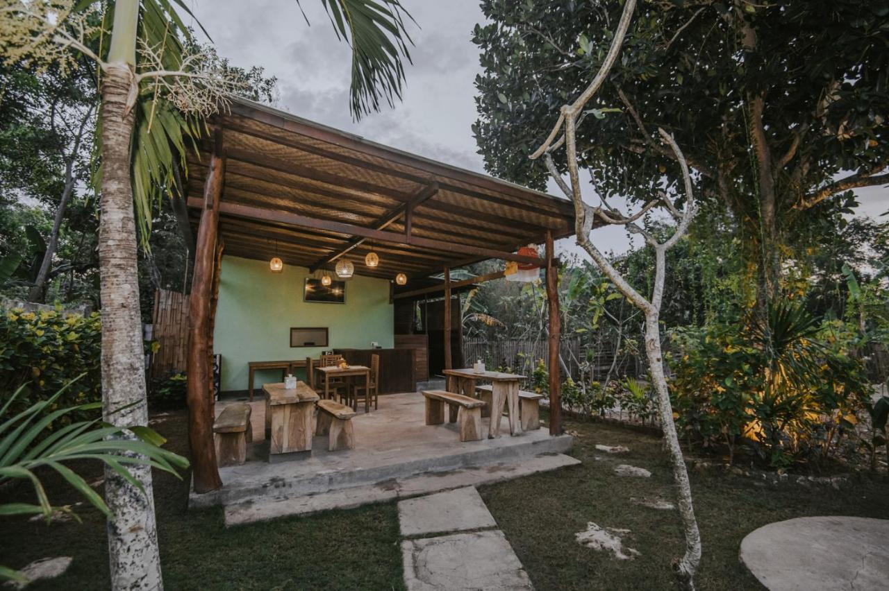Nerima Hut Lembongan Apartamento Nusa Lembongan Exterior foto